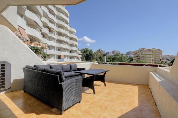 El Estudio De La Playa Benalbeach 324 Gran Terraza Vistas Al Mar بينالماذينا المظهر الخارجي الصورة