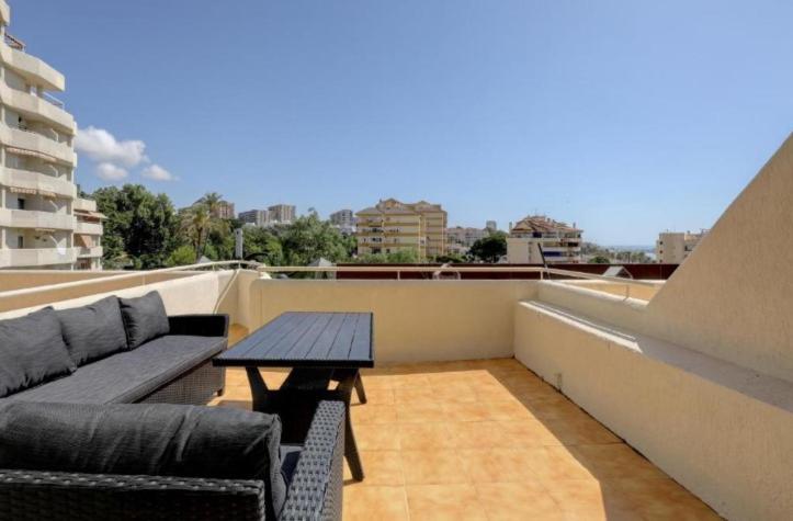 El Estudio De La Playa Benalbeach 324 Gran Terraza Vistas Al Mar بينالماذينا المظهر الخارجي الصورة
